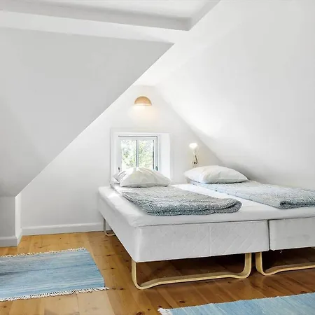 8514-grenaa-sortebaervej-16 * Grenå