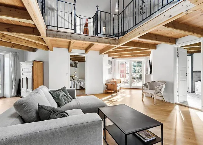 8514-grenaa-sortebaervej-16 Grenå