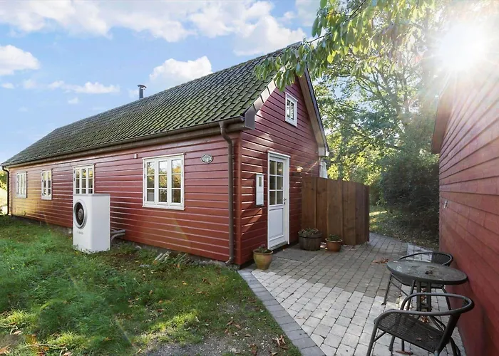 8514-grenaa-sortebaervej-16 * Grenå